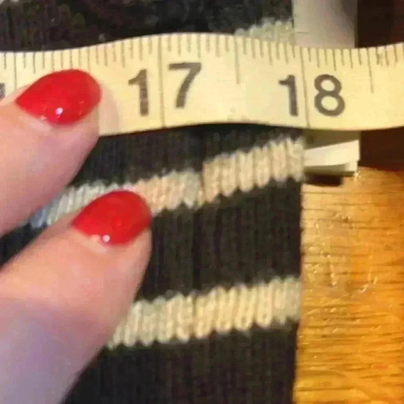 Forever 21 Womens Sweater Black/Cream Stripe M Ribbed Elbow Patches Turtleneck - Picture 9 of 11